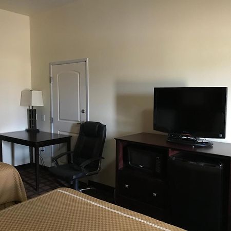 Executive Inn And Suites Pittsburg Esterno foto