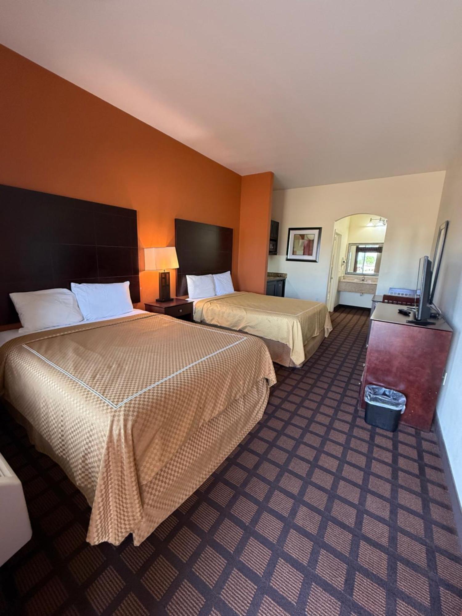 Executive Inn And Suites Pittsburg Esterno foto