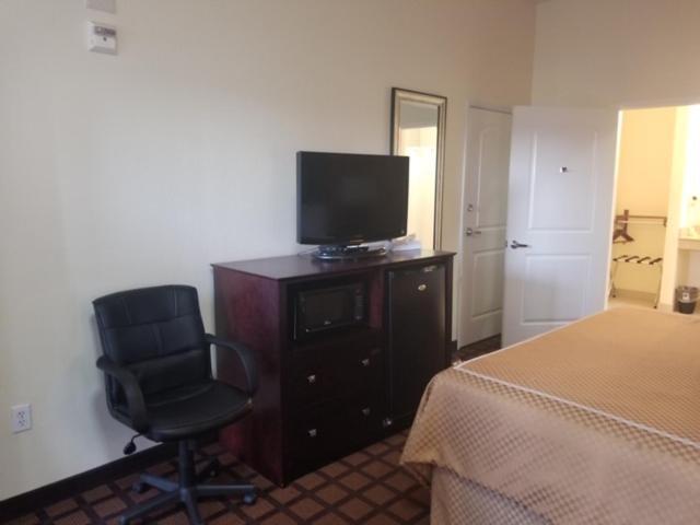 Executive Inn And Suites Pittsburg Esterno foto